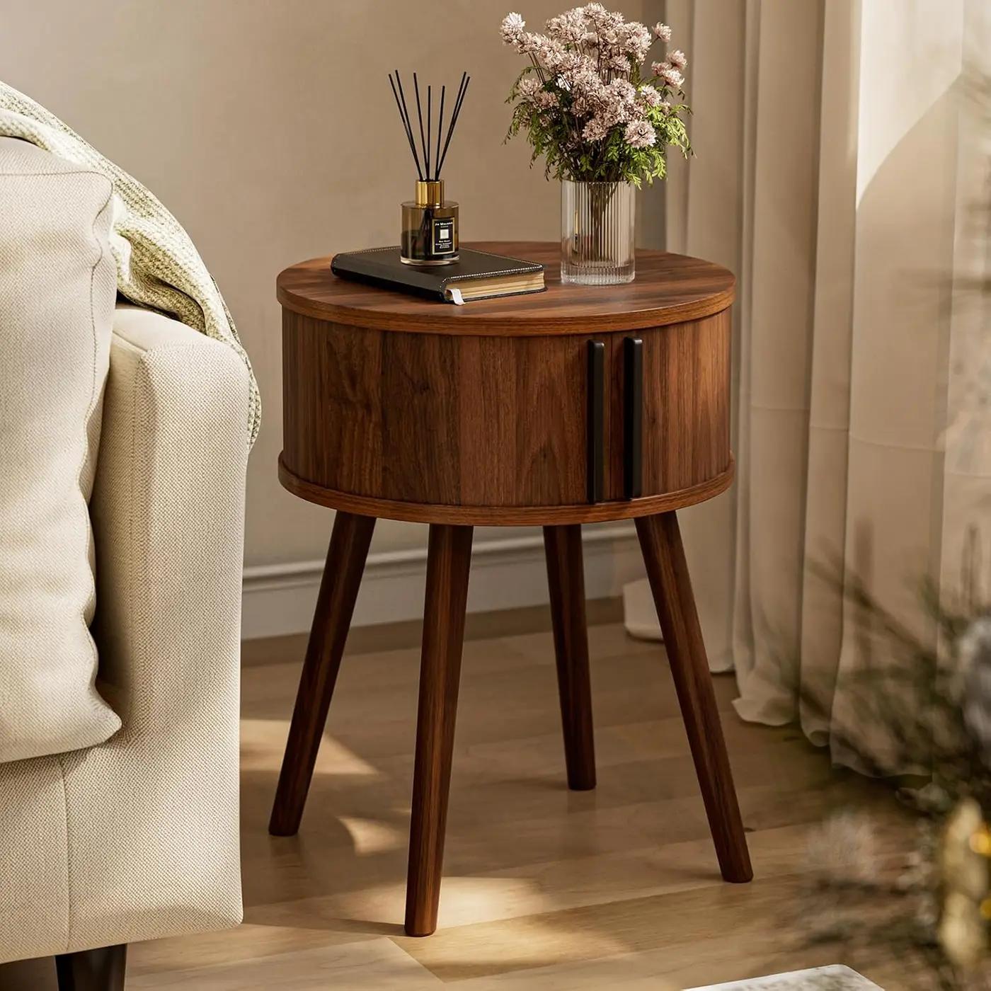 ZttRiee Side Table with Sliding Door &amp; Cabinet, End Table for Living Room, Night Stand for Bedroom, Modern Bedside Table with Solid Wood Legs, Walnut